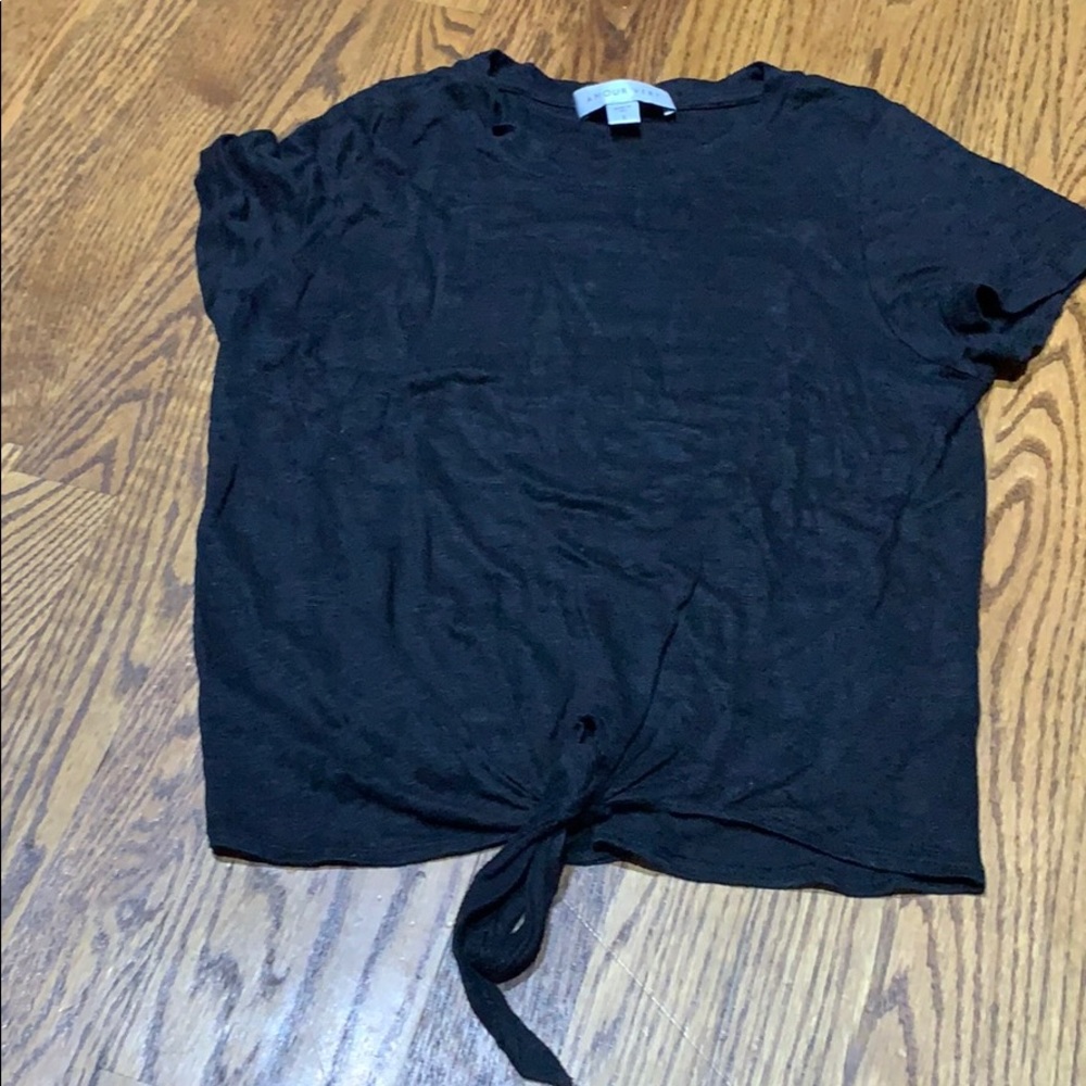 Amour vert sheer front tie tee